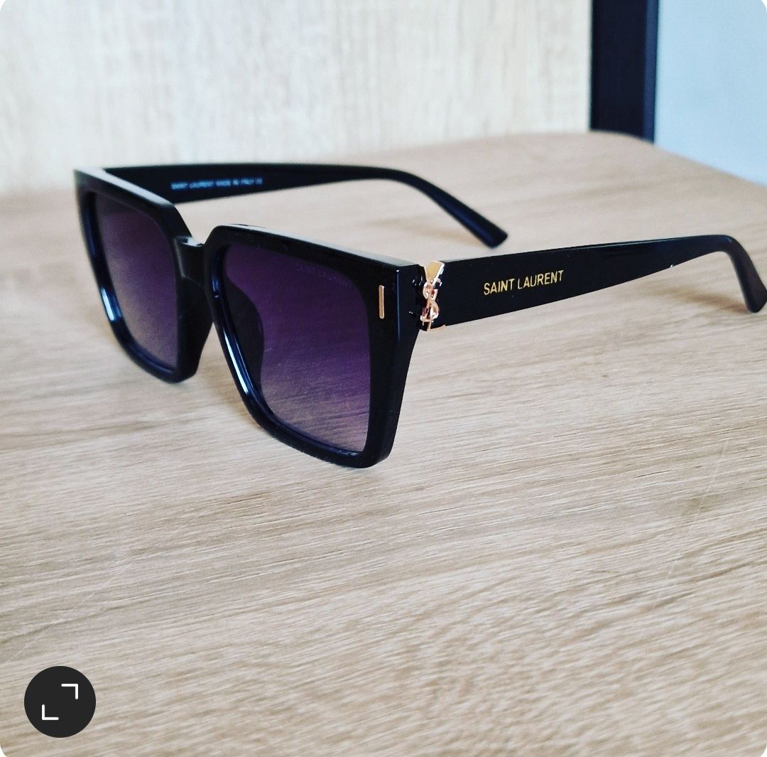 Ochelari de soare Saint Laurent