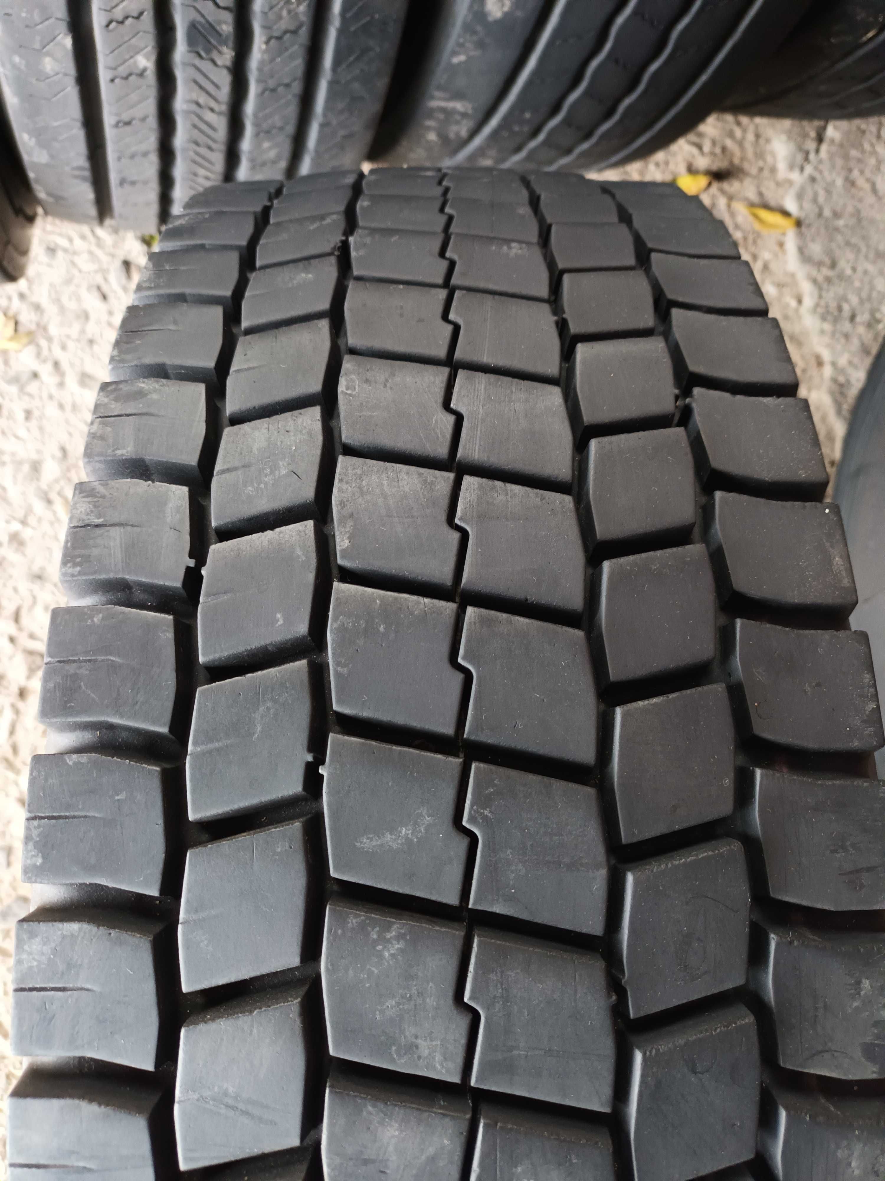 1 тежкотоварна гума 265/70 R17.5 Bridgestone M729 138/136M M+S 14PR