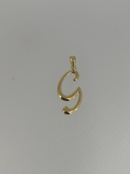 Pandantiv inițială G aur 18k 0.78gr (r)