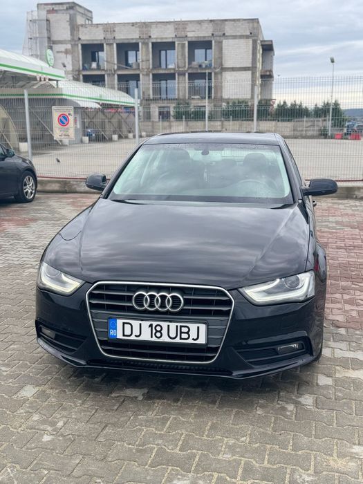Vând Audi a4 2015