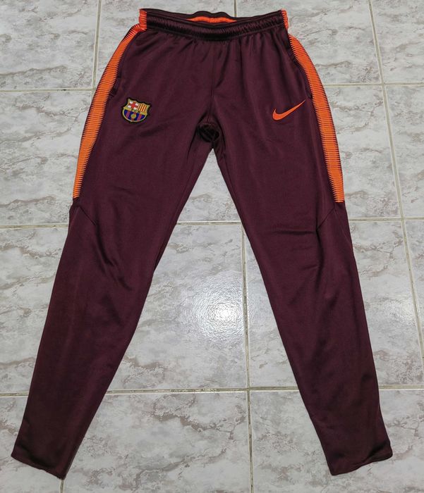 Спортно долнище Nike FC Barcelona