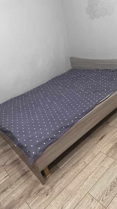 Продам кровать 160*200