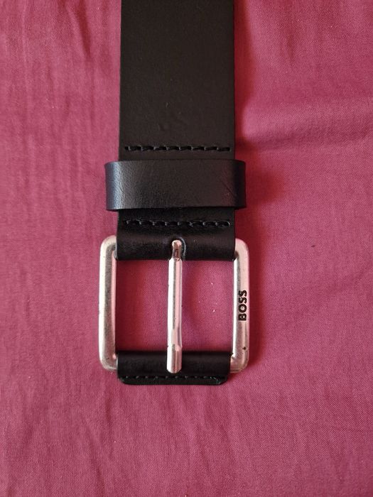 Curea Hugo Boss.