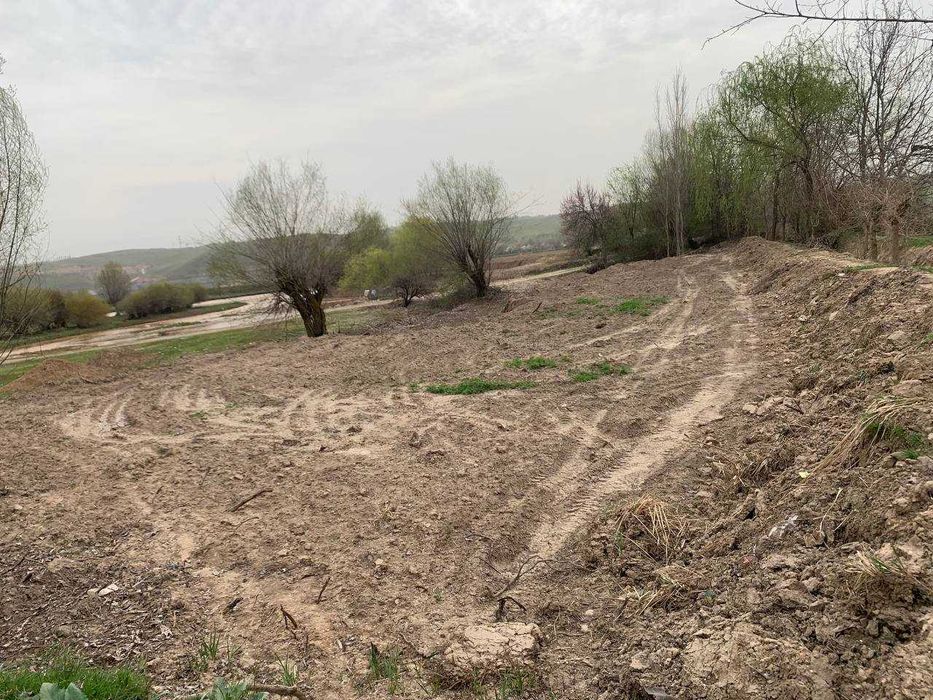 99 О12-62-68 продаётся участок 20 соток для строительства ИЖС