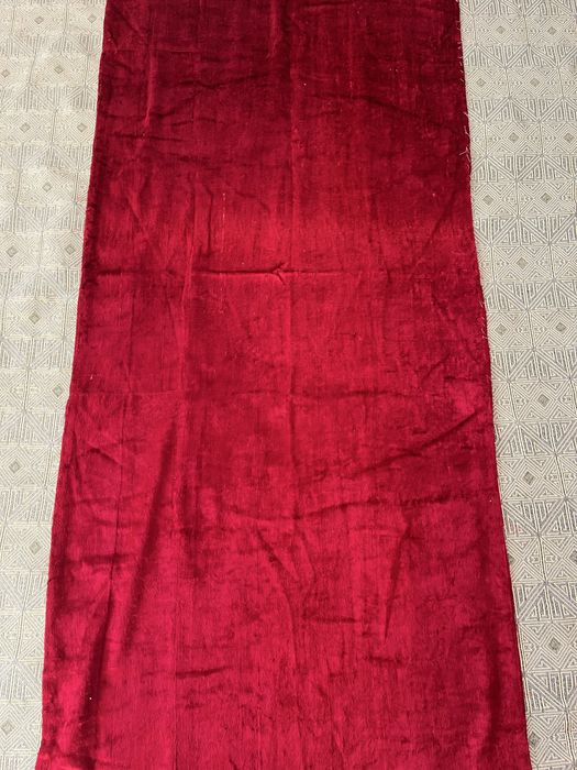 Продается бархат красивый