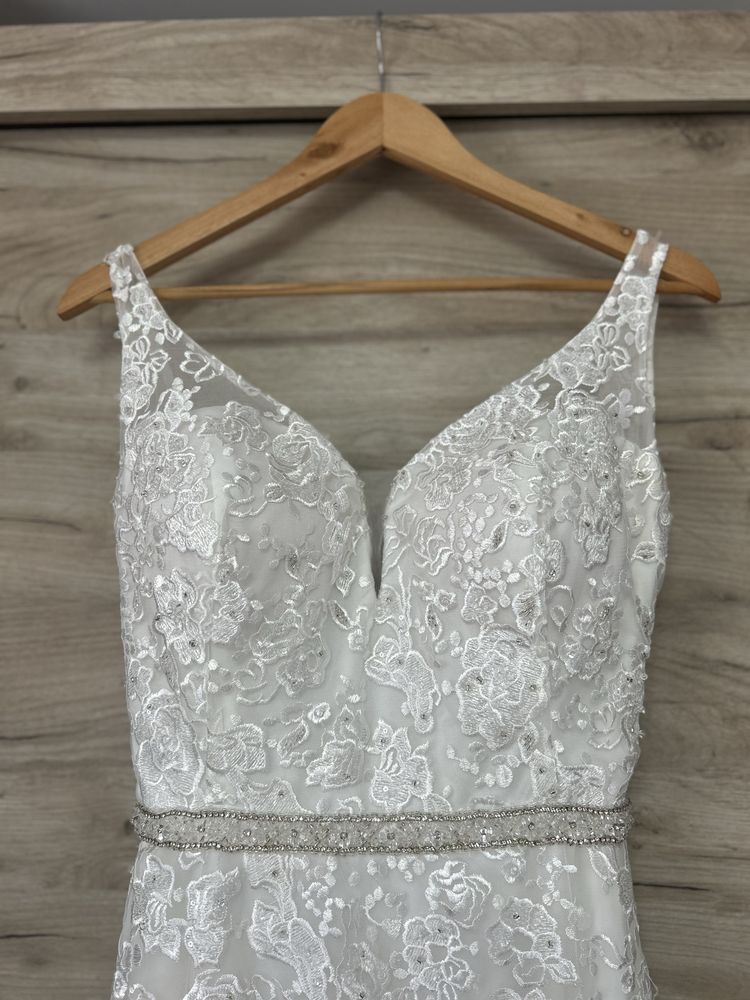 Rochie mireasa de vanzare
