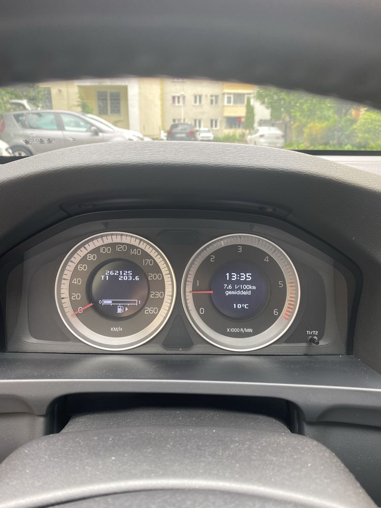 Volvo V60 2011-Summum-D3-163 CP