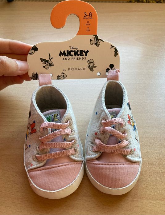 Бебешки обувки - размер 17