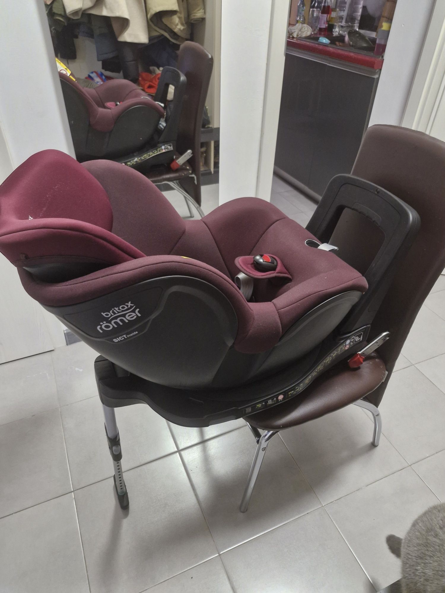 Scaun auto 360 Britax Romer, M