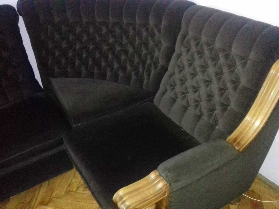 Vind colțar italian cu canapea extensibila catifea maro stare f buna
