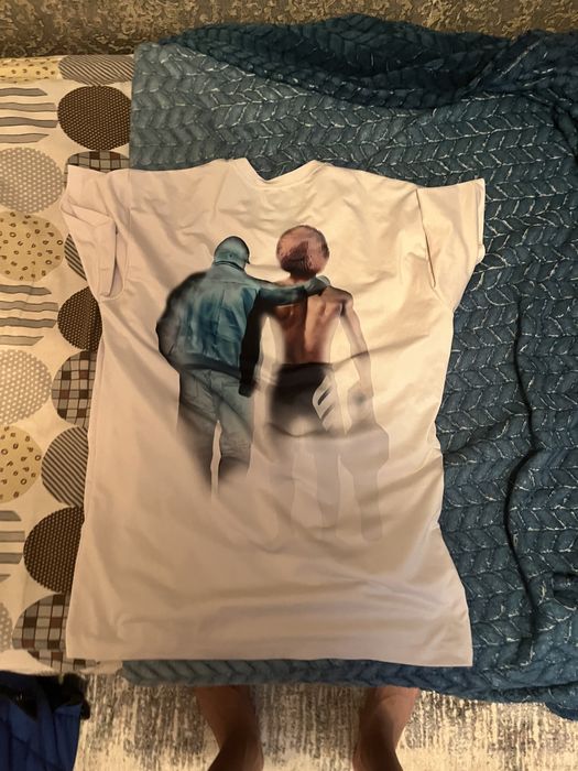 Продам футболку