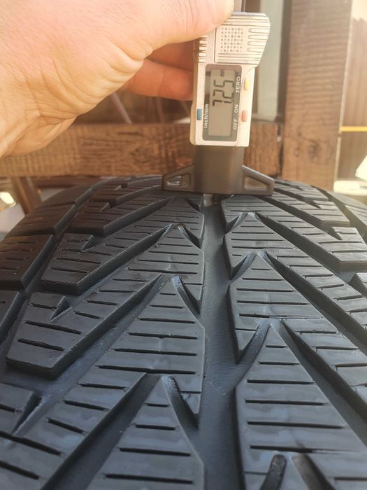 255 50 20,2buc M+S,VREDESTEIN GIUGIARO,peste 7mm