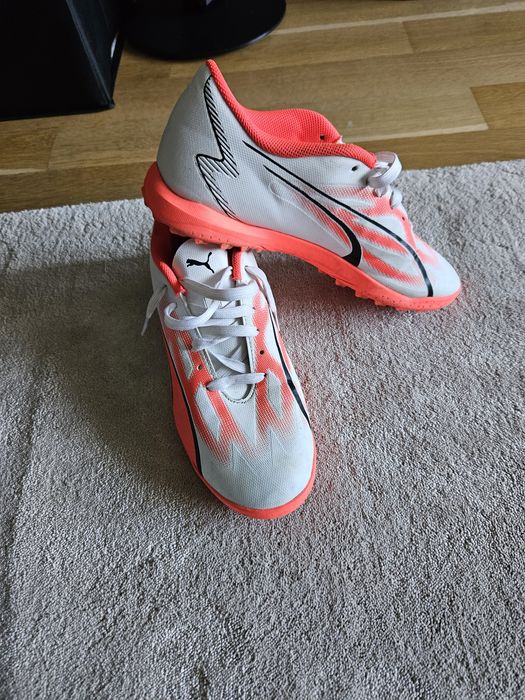 Футболни Стоножки Puma