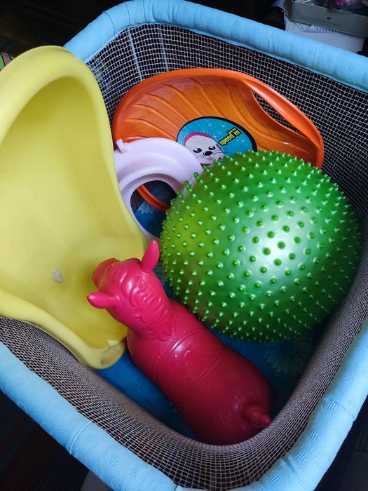 Продам детские принадлежности