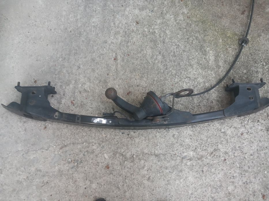 Оригинален електрически  сгъваем теглич за Mercedes w204-C-class.2007-