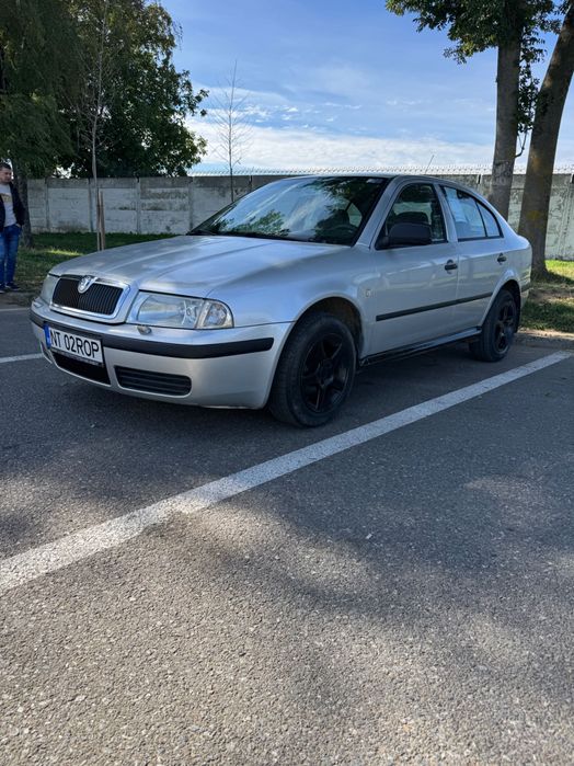 Vând Skoda octavia
