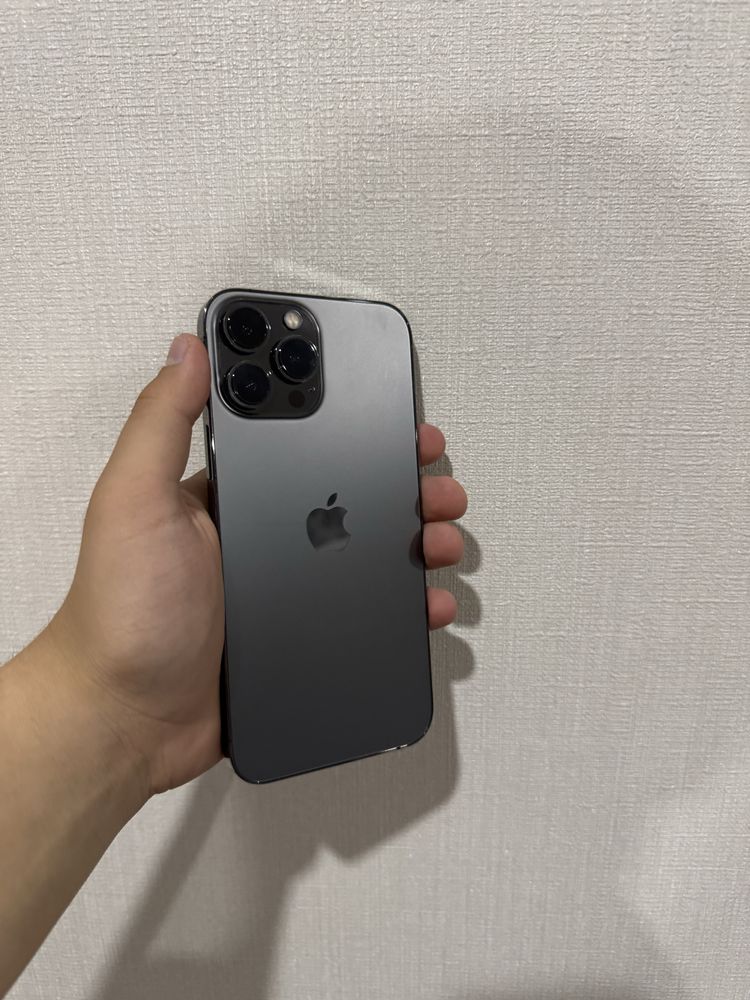 iPhone 13 Pro Max — 128 ГБ, чёрный цвет. Qora rang.
