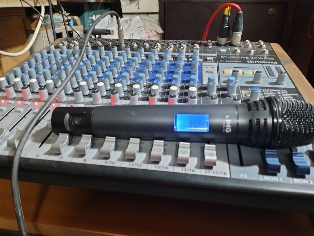 Microfon profesional monacor  txs646 transport gratuit!