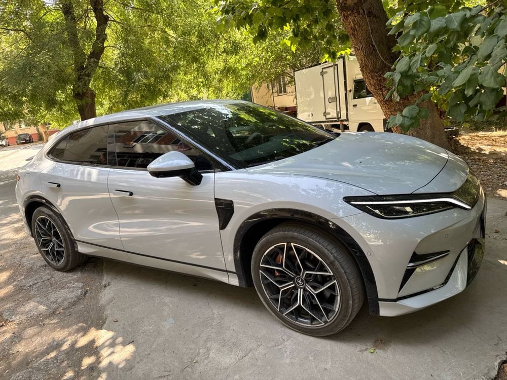BYD song L ideal
