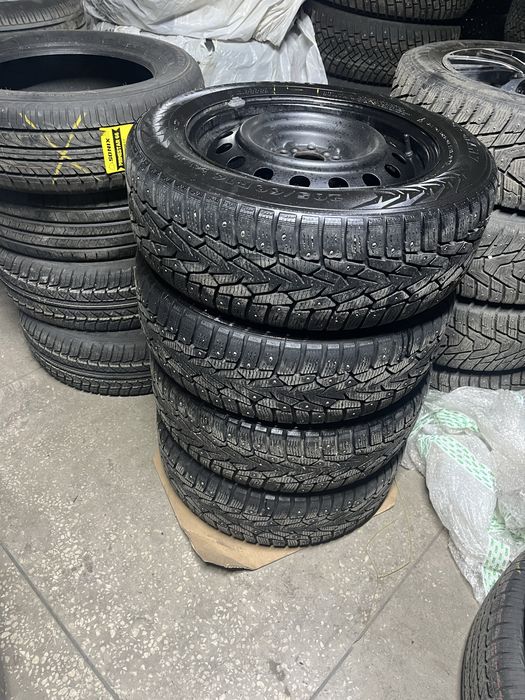 Продам шины 205/60/16