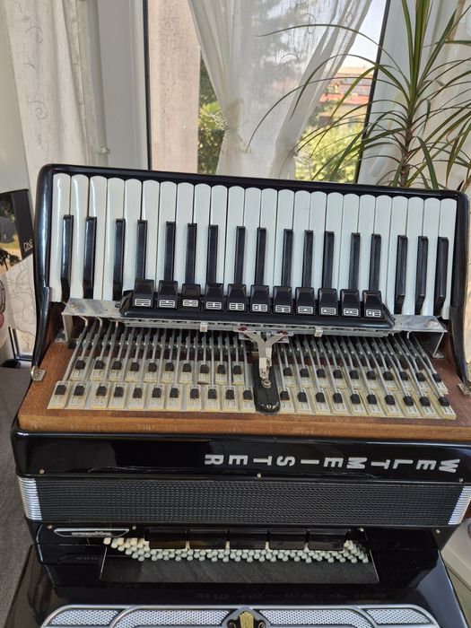 Acordeon Weltmeister Supita Cassotto 2/2 stare de Top