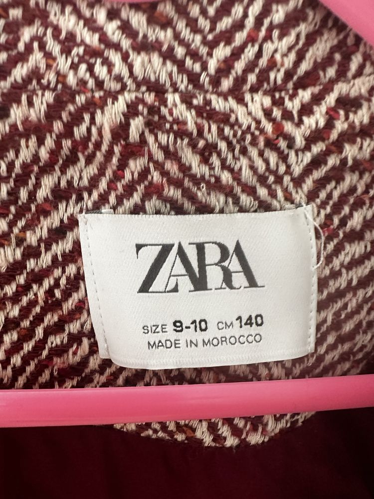 Compleu Zara 9-10 ani