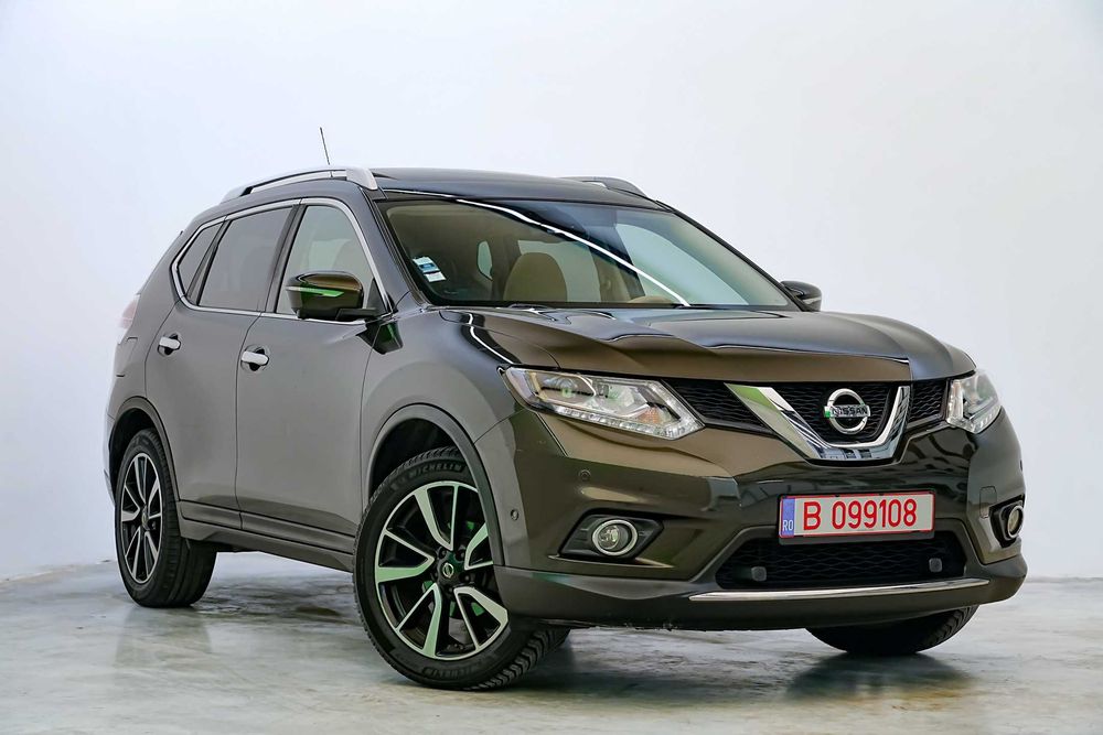 Nissan X-Trail *DEOSEBIT* TEKNA Panoramic Automat Interior Piele Crem