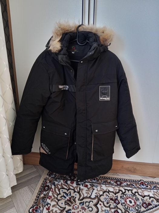 Продам куртку 10000