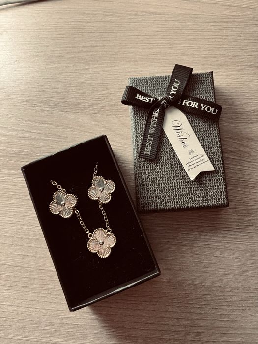 Продам набор бижутерии