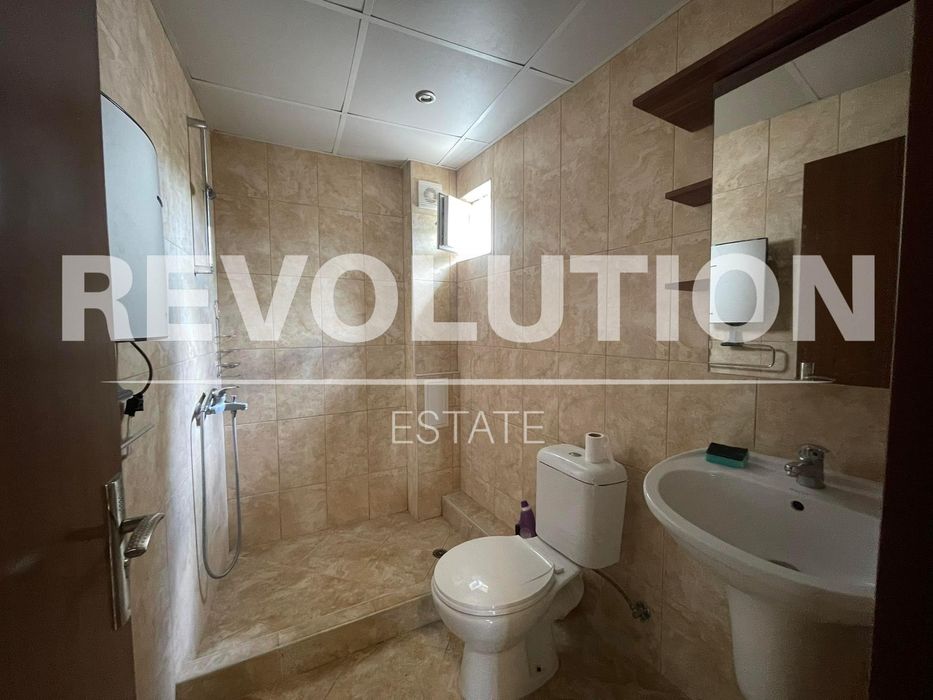 Дава се под наем Етаж от къща в Варна, м-т Траката - 140 кв.м за 450 € - Снимка #5