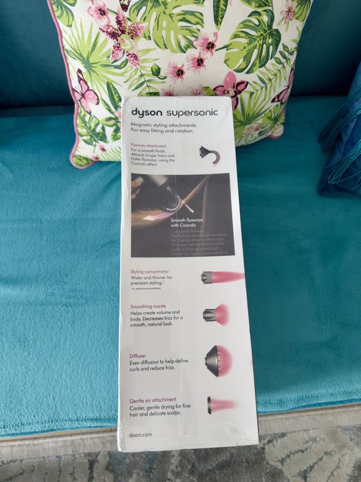 Dyson supersonic