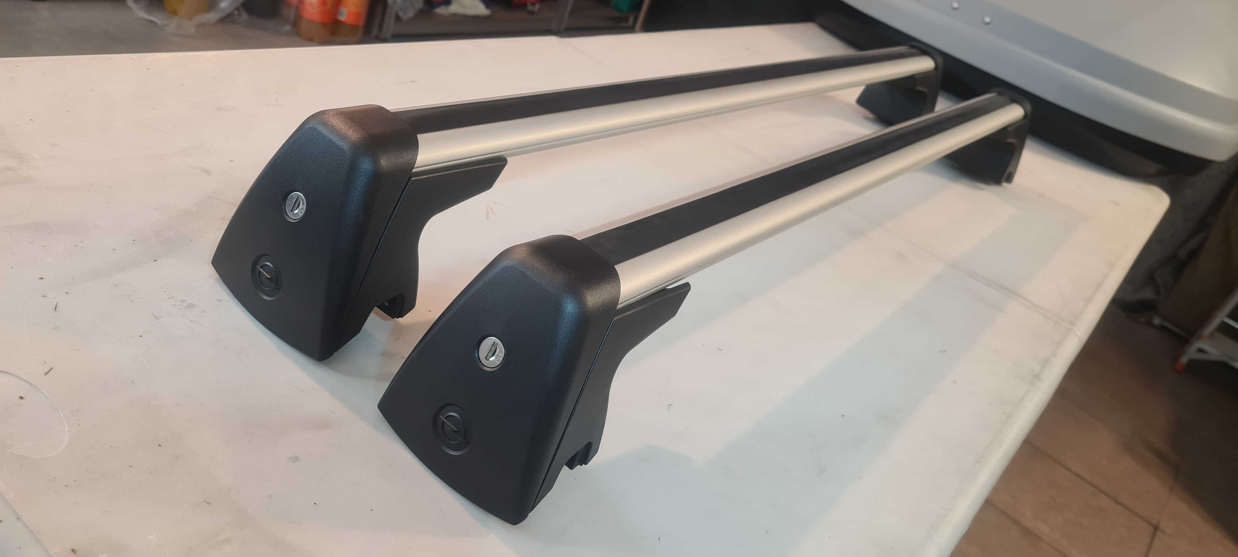 THULE-багажник-греди-Опел инсигния-Мерцедес W204 С класа-мазда 2