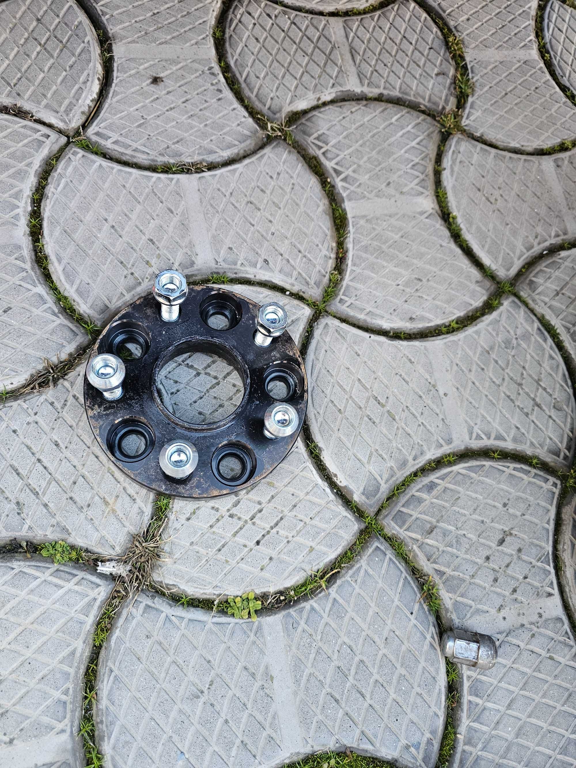 Distantiere roti honda crv 2008