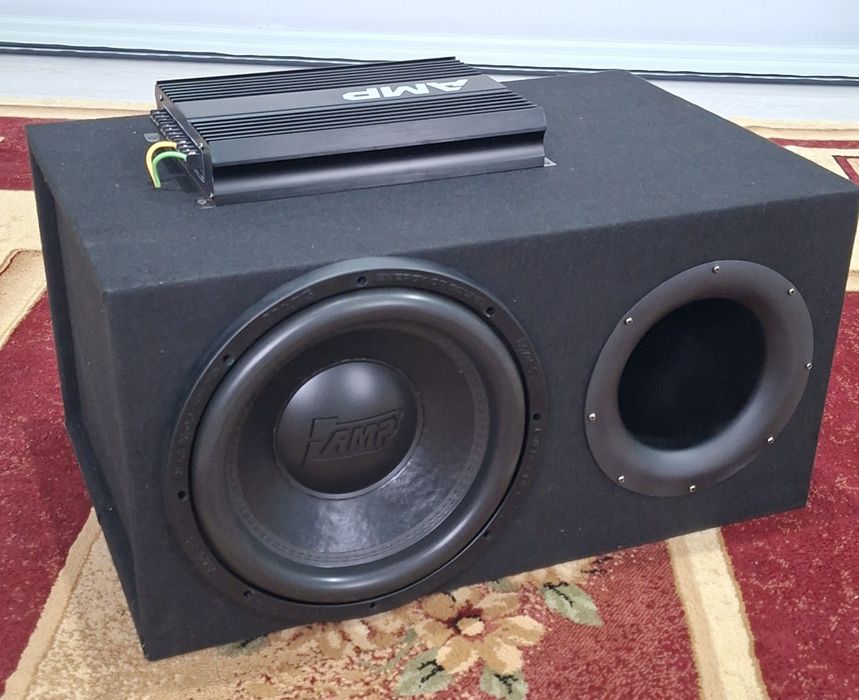 Продам сабвуфер AMP 12 дюйм 30см с усилком сост отличный