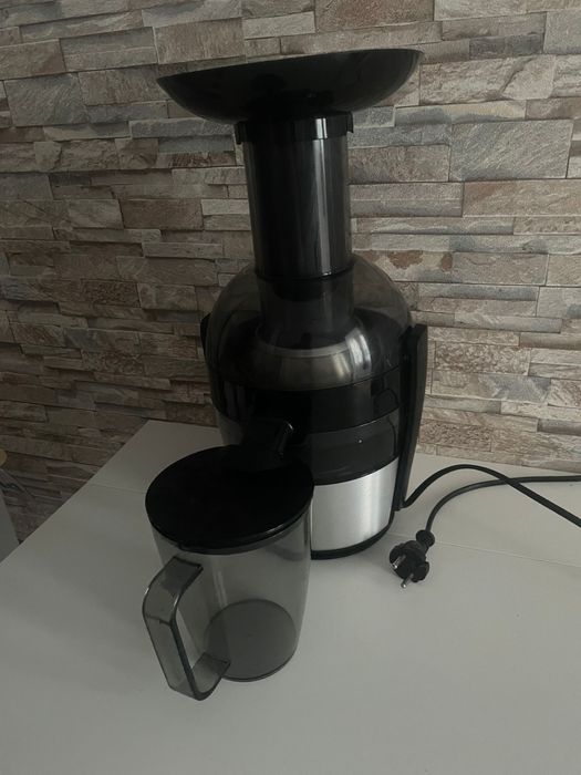 Vand storcator Philips Viva 700 W , marimea XL, 2 litri