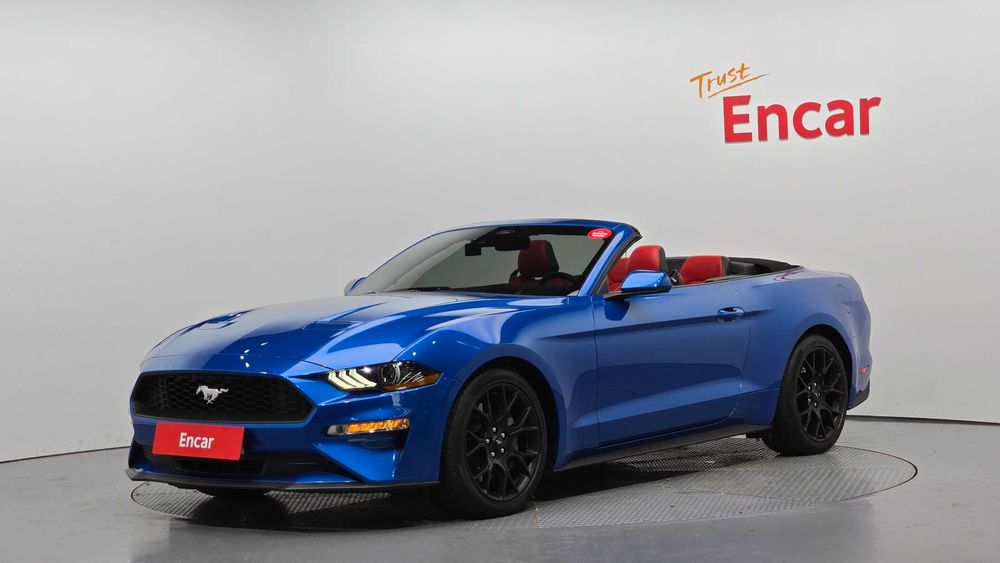 Ford Mustang Convertible