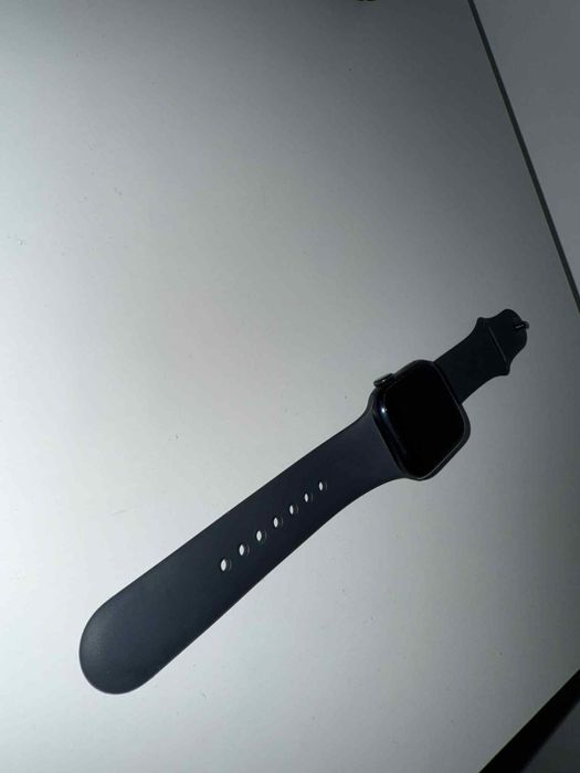 Vand ceas Aplle Watch Seria 8 !