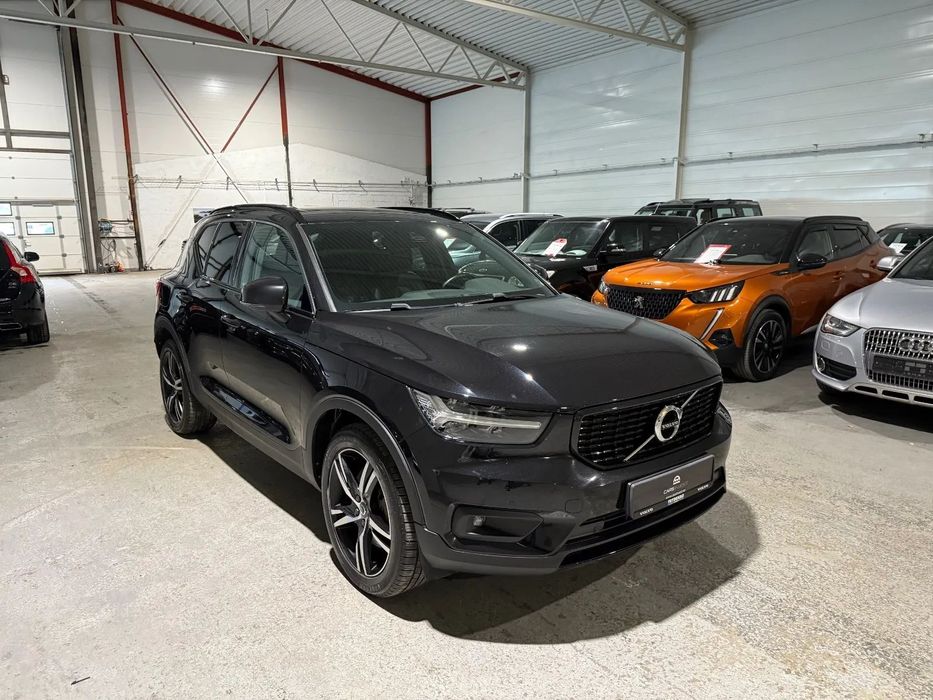 Volvo XC 40 T5 Twin Engine R-Design Harman | Piele | Frână de remorcare | Panorami