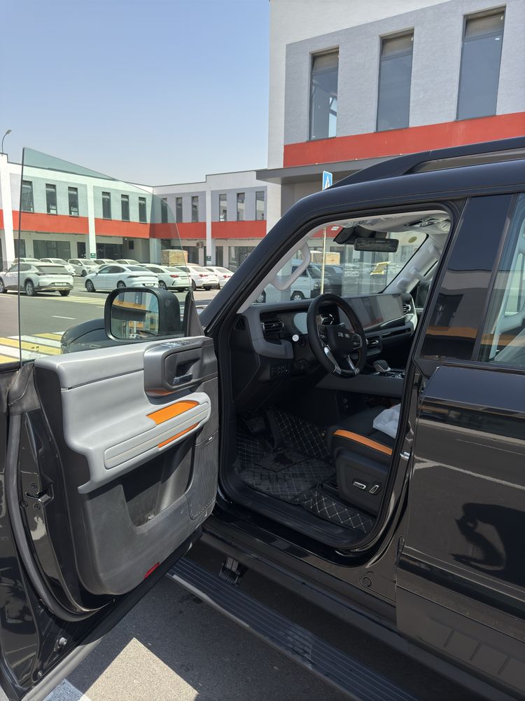 Baic Bj 40 2025 yil hybrid