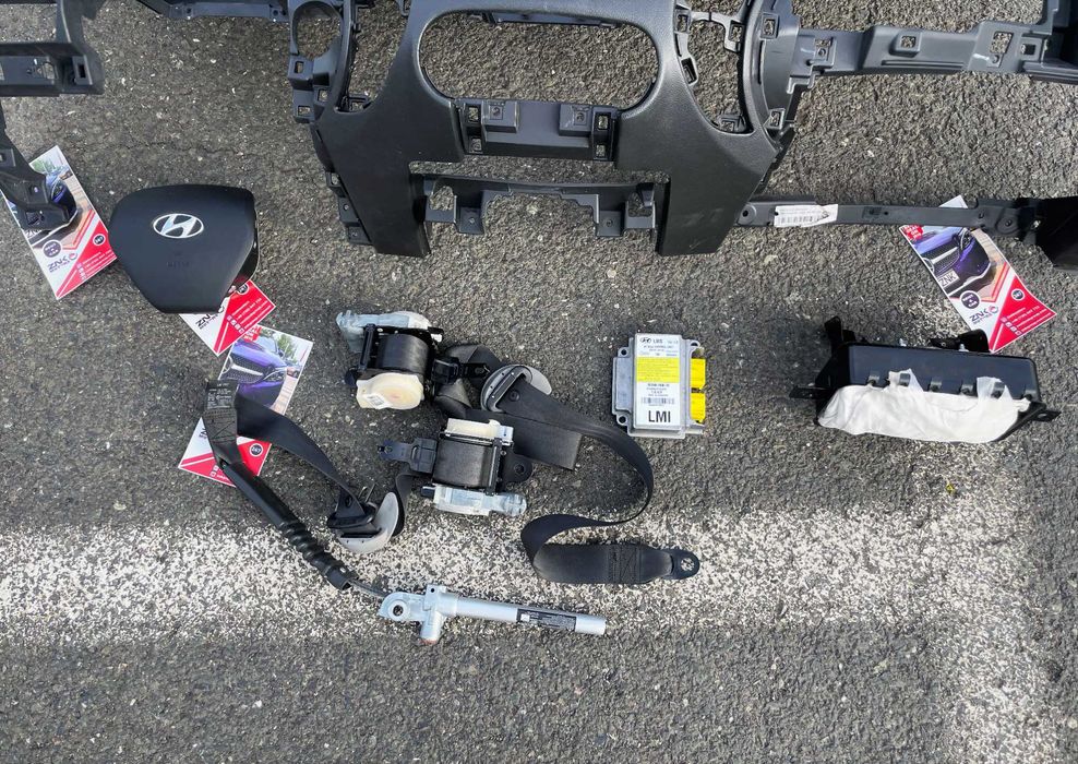 Hyundai IX35 Tucson - plansa de bord - kit airbag - set centuri