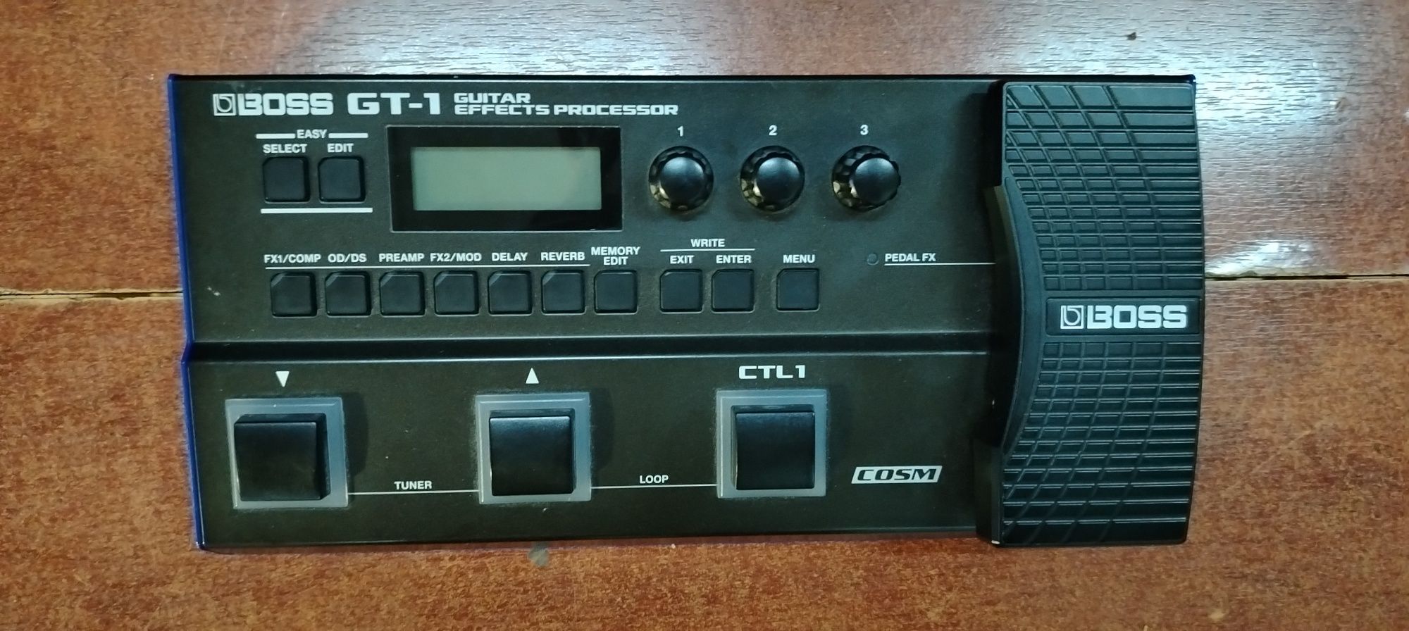 Boss gt1 gitara uchun pedal