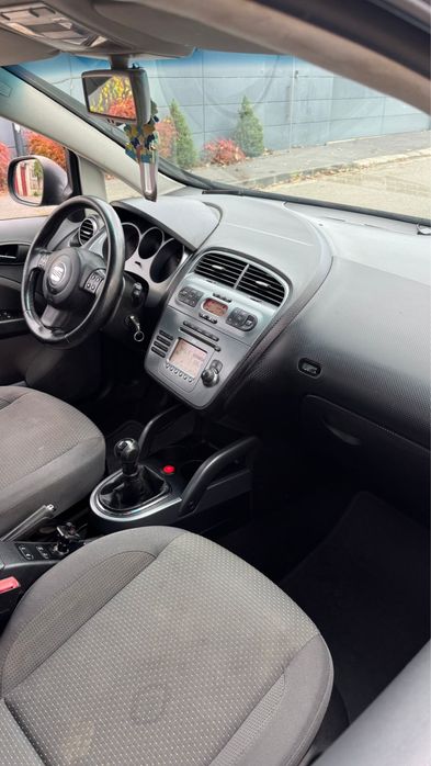 Seat Altea XL 1.9 TDI ( Touran Sharan)