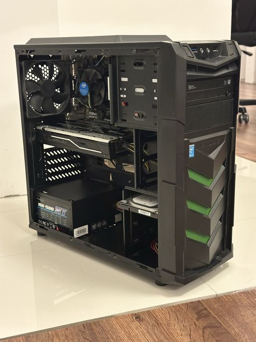 Геймърски Компютър I5 RX 470 8 Ram 1TB