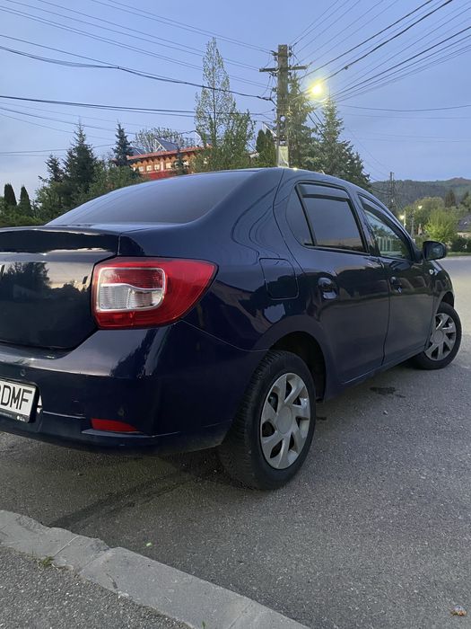 Vand logan.. an 2015 pentru mai multe detalii la tel