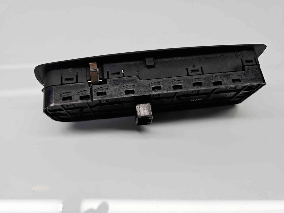Butoane comanda geamuri sofer Renault Megane 3 (B95) [Fabr 2008-2016]