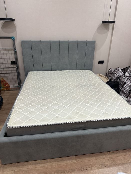 Кровать двуспальная новая