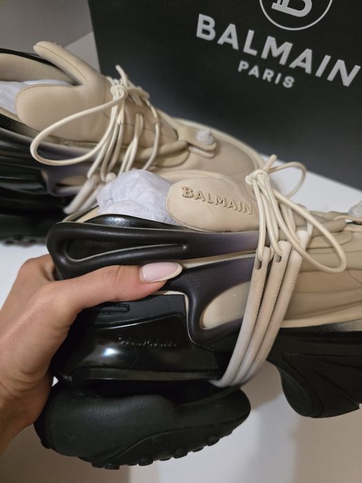 Налични 37 номер маратонки Balmain Unicorn