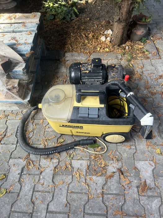Vand pompa spalatorie auto profesionala la 3.80