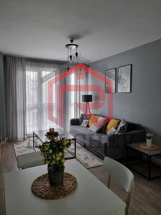 Дава се под наем Двустаен апартамент в Варна, Възраждане 3 - 74 кв.м за 433.5 € - Снимка #3