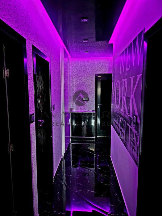 Продава се Тристаен апартамент в Пловдив, Кючук Париж - 100 кв.м за 2100 €/кв.м - Снимка #8